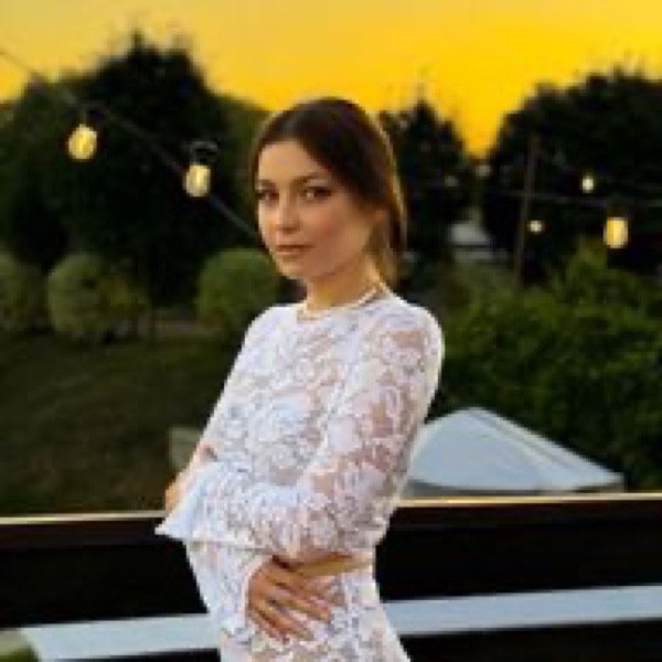 Карина Красикова