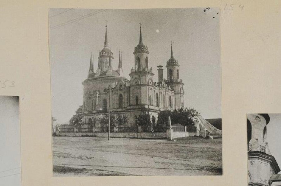 Московская  обл., Раменский р-н, Быково. Усадьба Быково (Марьино), XVIII-XIX вв. Владимирская церковь, 1789 г. Общий вид с северо-запада., 1930-е г