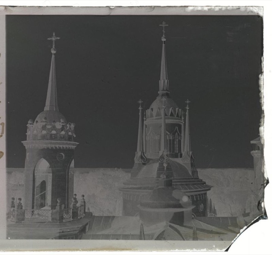 Усадьба Быково. Храм Владимирской иконы Божией Матери (западная сторона). Вид с колокольни на главы церкви., 23 сентября 1928