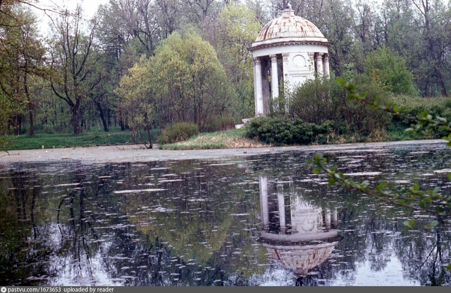 Ротонда, 1985