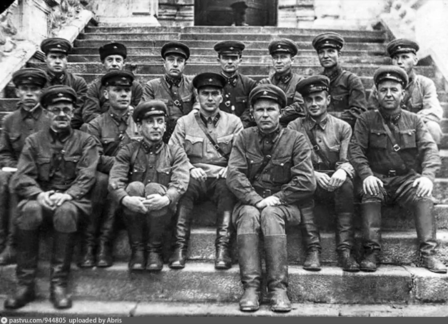 Командование спецшколы подрывников УНКВД г. Москвы и Московской области, 1942