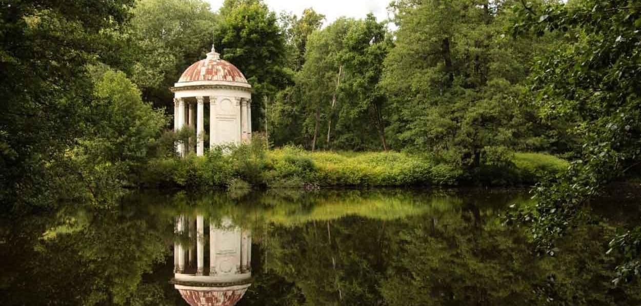 Современные фото Ротонды
«Павильон трёх философов»